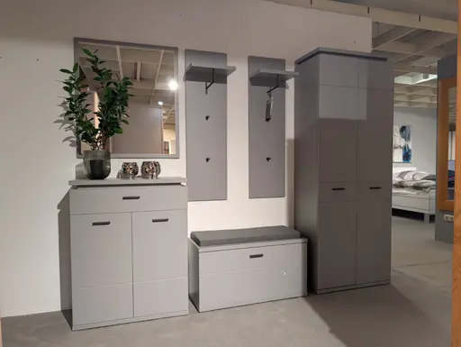 Garderobe Albany